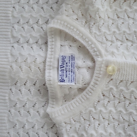 British Vogue Inc Wintuk Vintage Cardigan - Picture 5 of 11
